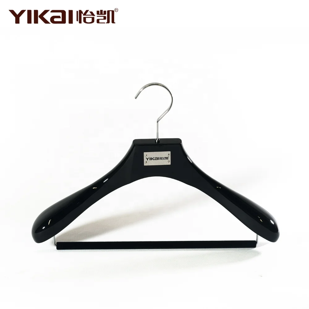 Customized logo luxury brand lacquered wood hangers for coat with extra shoulder