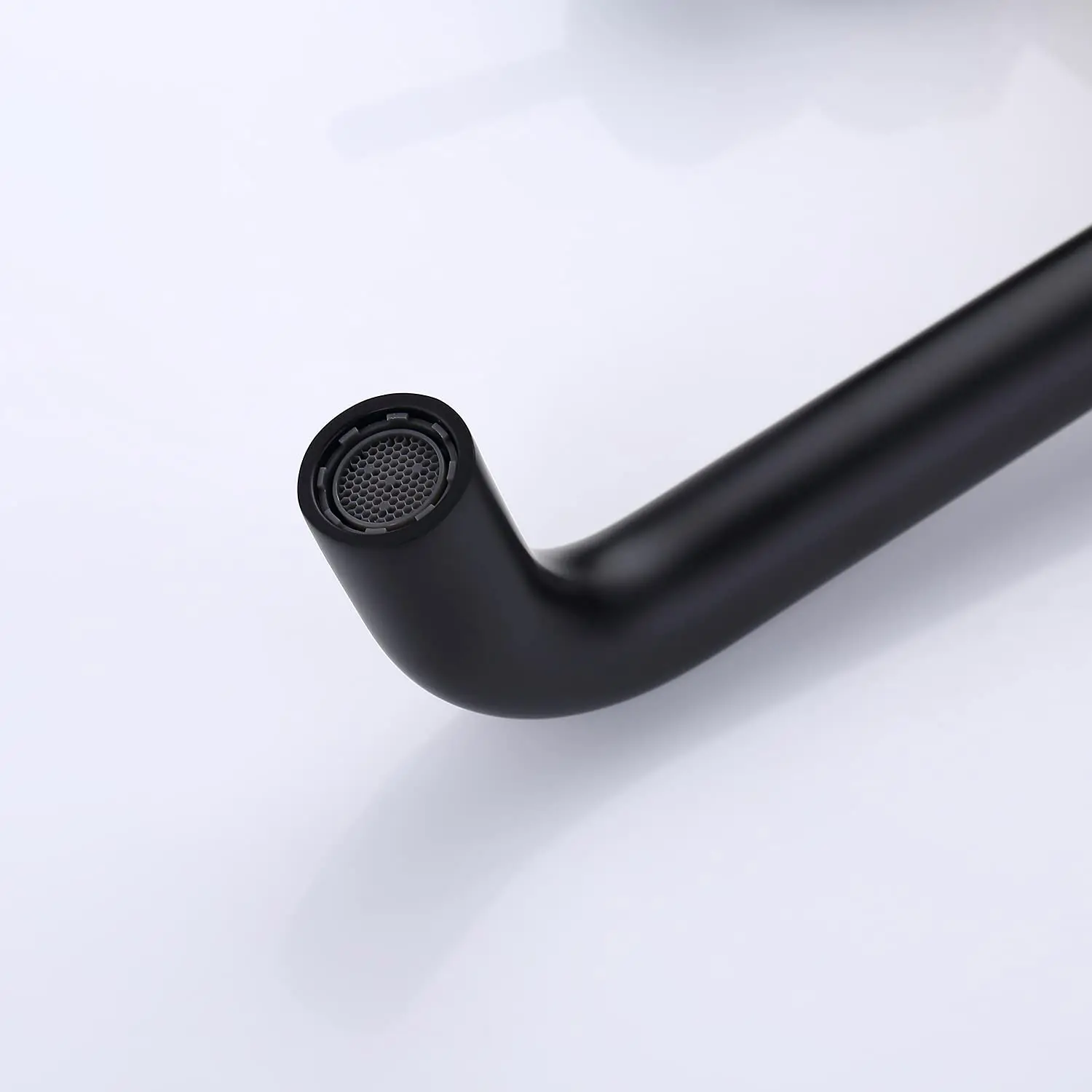 High Quality Bathroom Wall Brass Wash Basin Water Tap Mixer