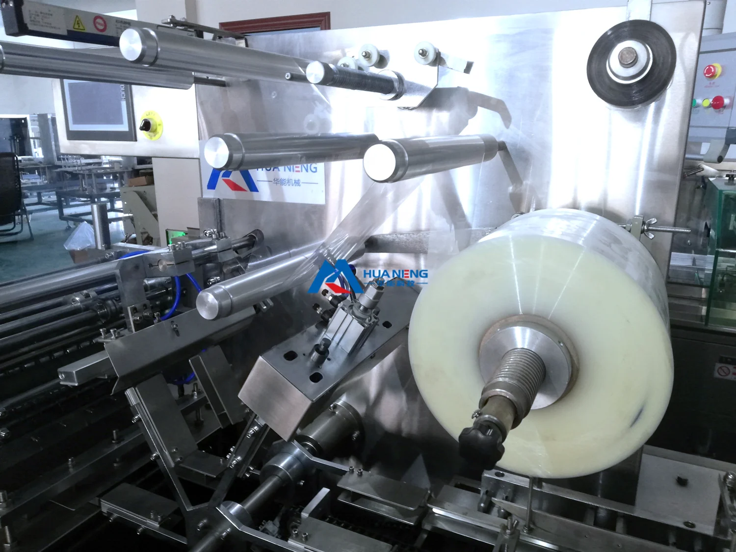 BT-2000L Automatic Overwrapping Machine Cellophane wrapping packing