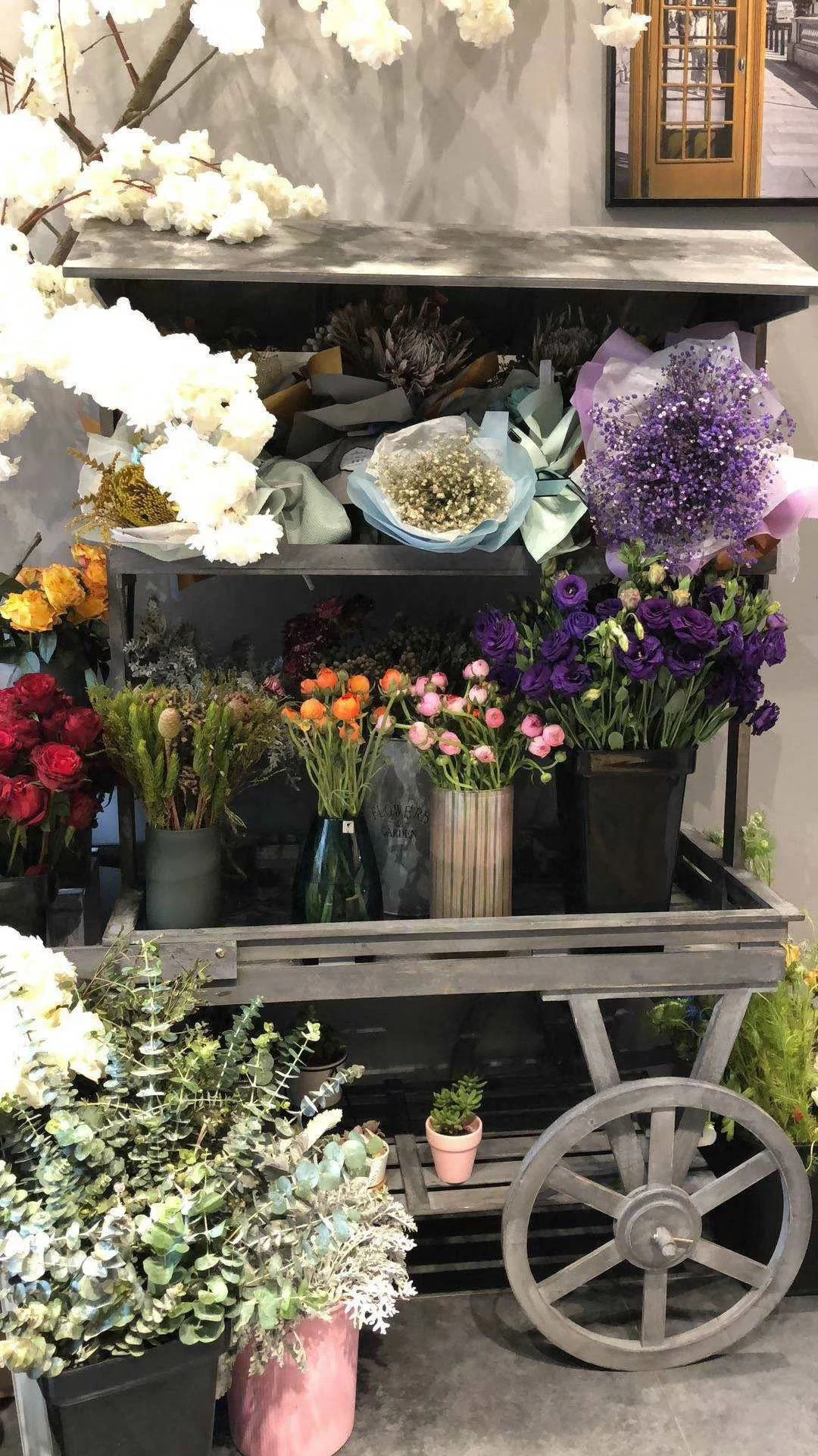 Street Stall Retro Solid Wood Float Flower Rack  Shop Decoration Display Rack Multi-Functional Retro Cart home garden decor