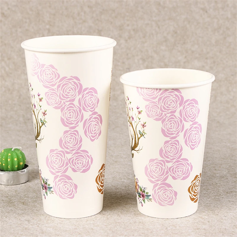 Christmas Paper Cups (5).jpg