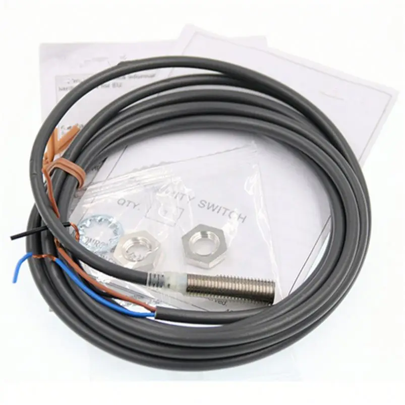 E2E-X1R5F1-M3 proximity switch