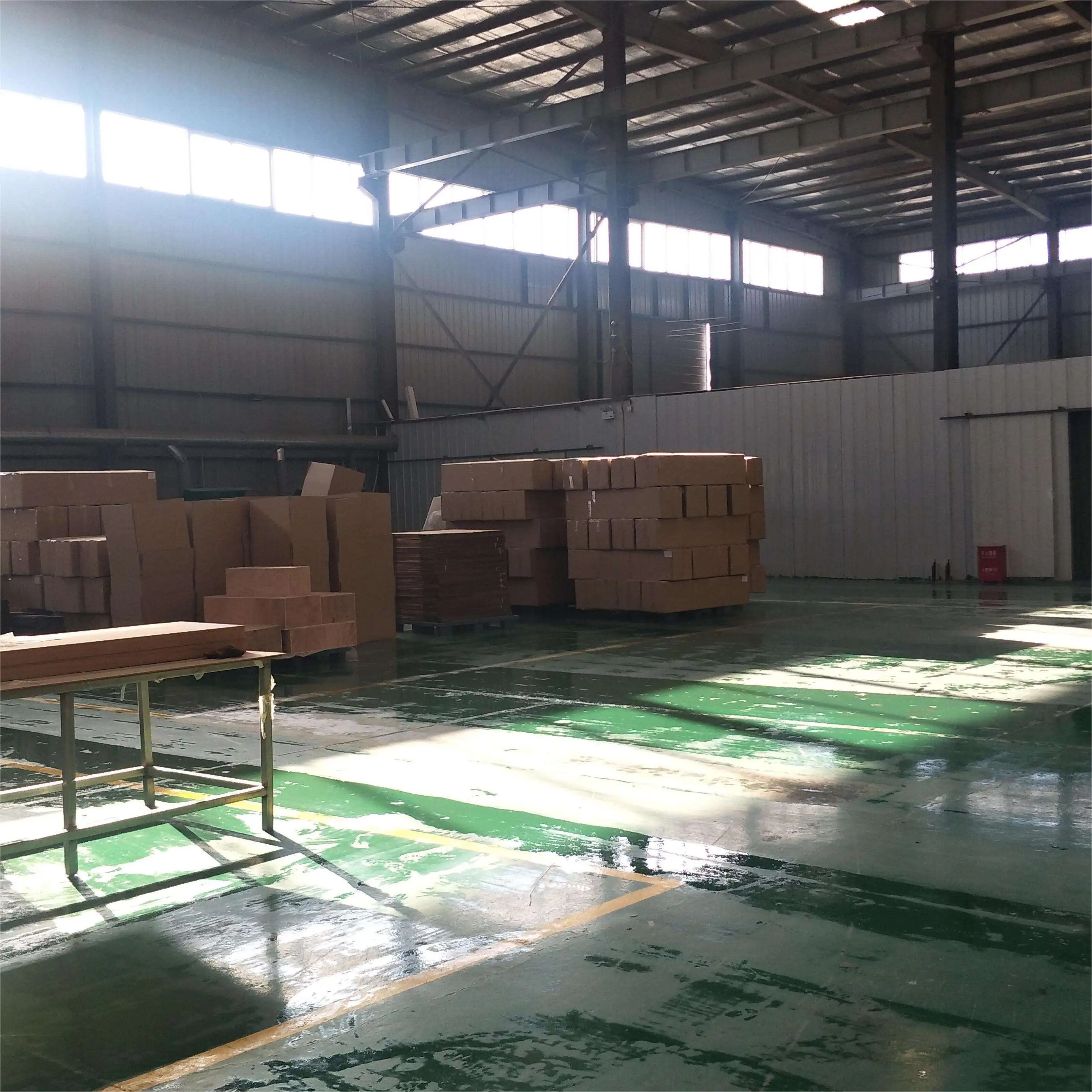 Professional Manufacture Promotion Price Transparent Acrylic Coffee Table Modern Style Side Table c Shaped Sofa Side Table