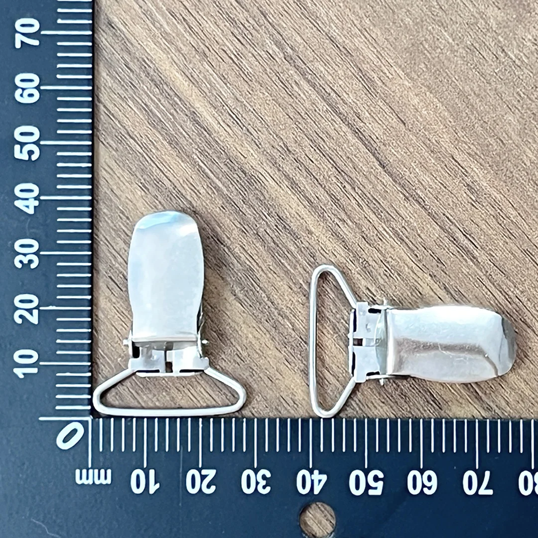 In stock metal clip suspenders end pacifier clips fastener for pet strap garments