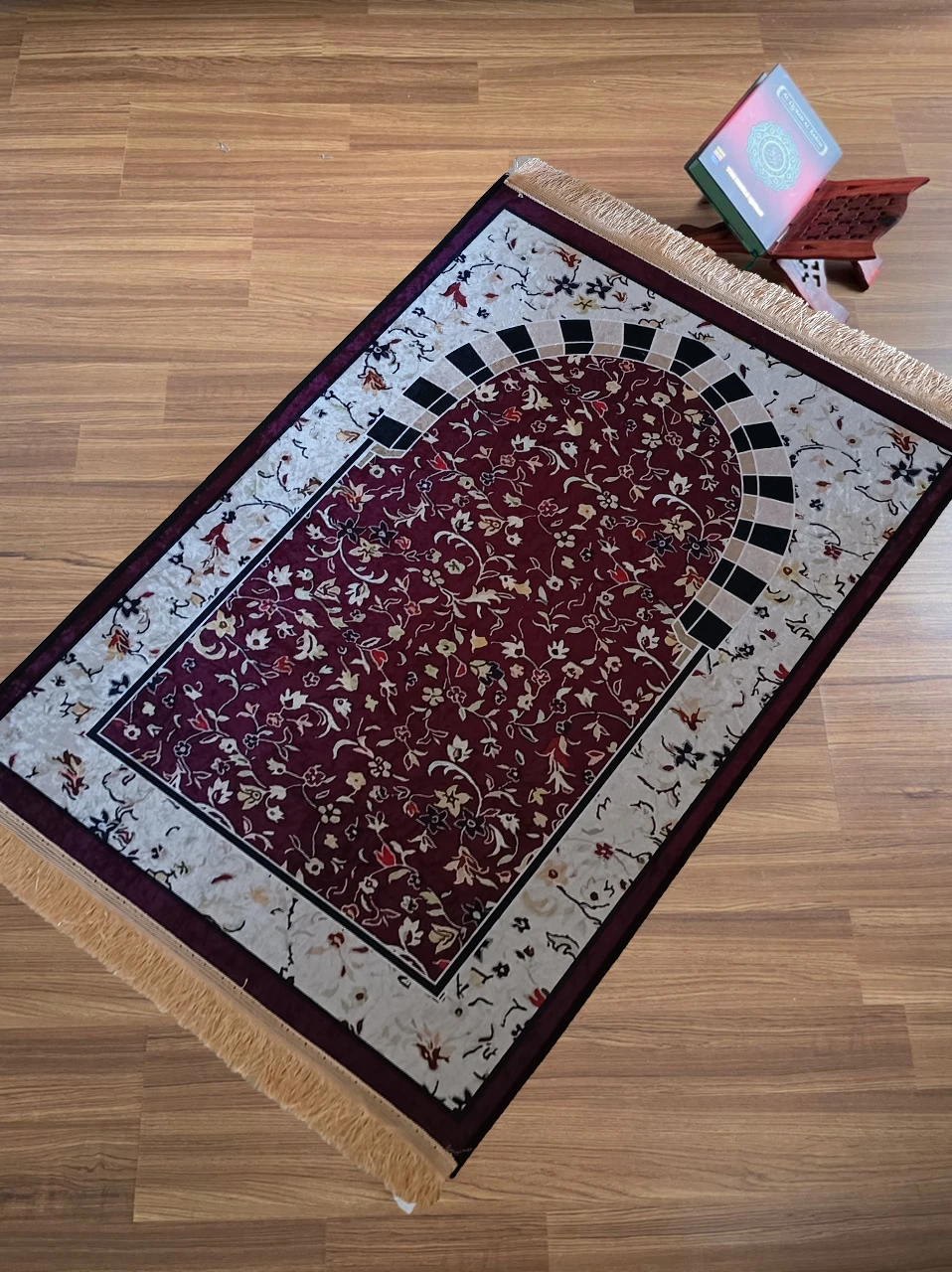 Cheap wholesale prayer mat islamic and turkish prayer mat pocket prayer mat in China