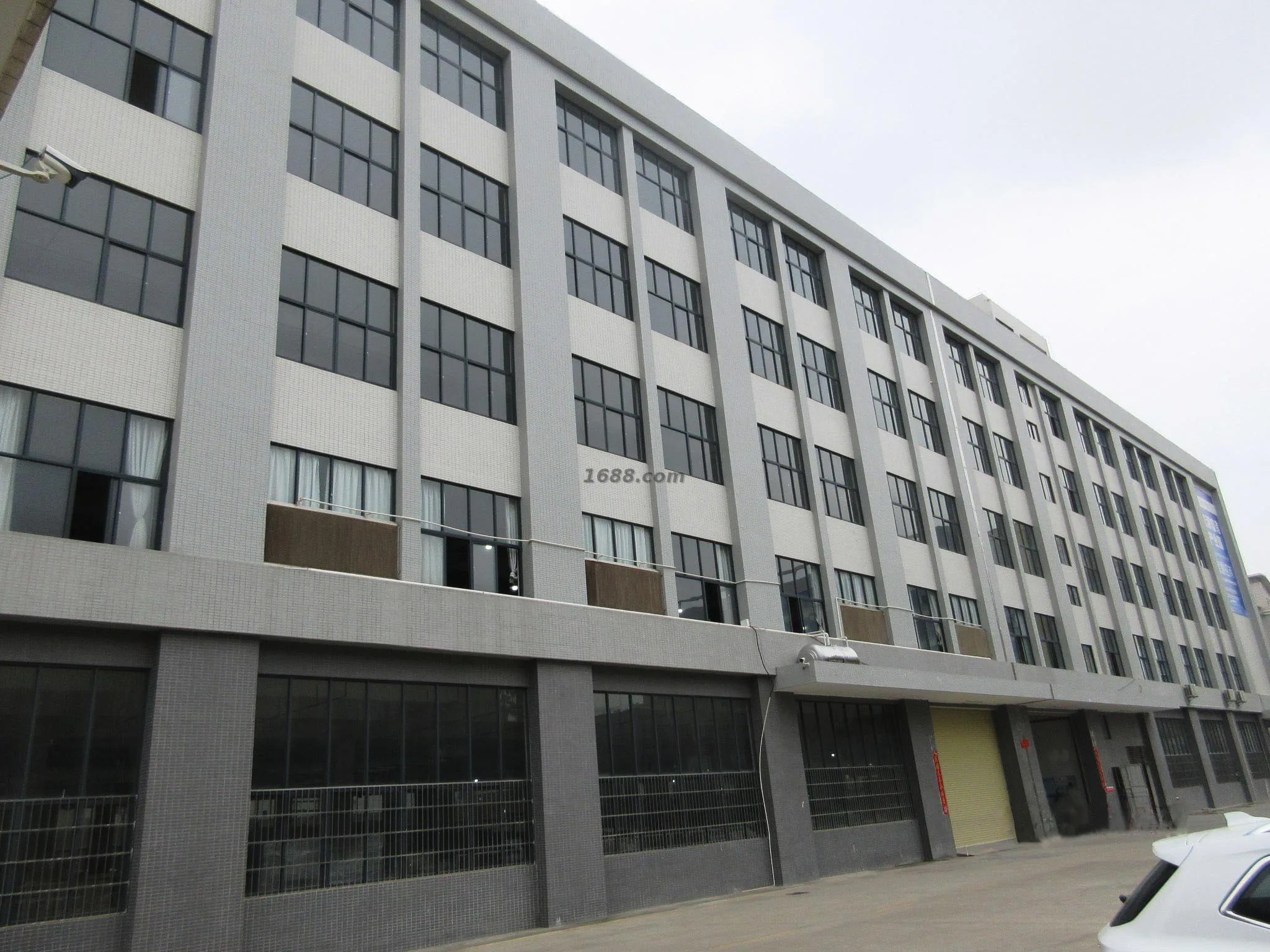 Practical 3 Layers plastic  Storage Rack Hotel Room Service Trolley Household Bathroom Kitchen Trolley with Wheel