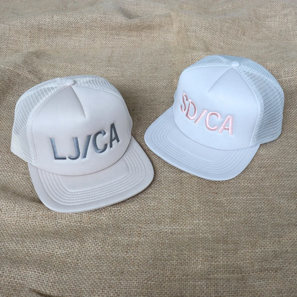 Custom men women 5 Panel Structured foam Embroidery Logo Mesh Snapback Trucker Hats with logo