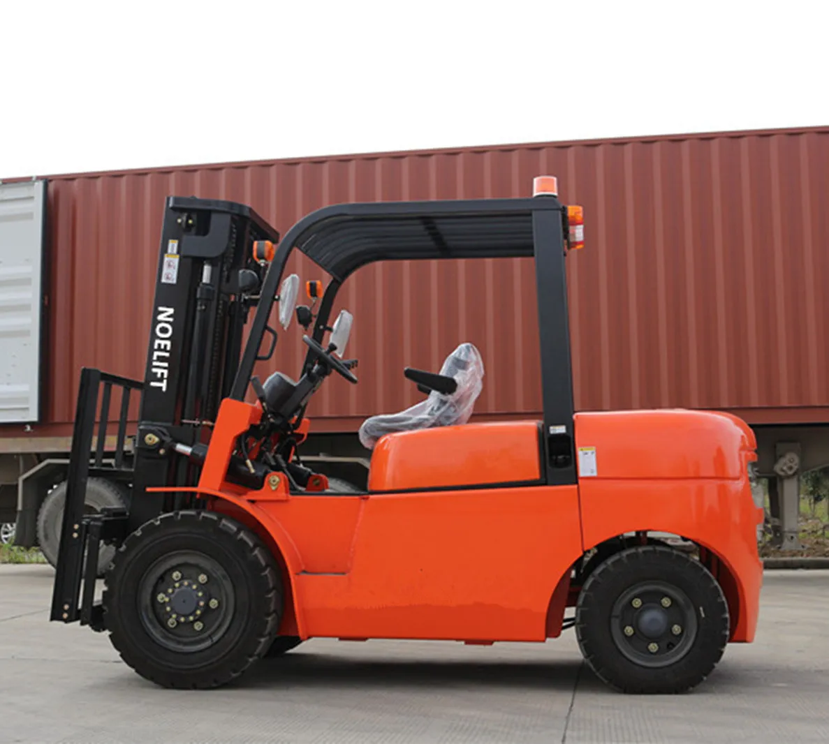 Гидравлические тележки Лифт мини дизельный вилочный погрузчик для продажи От 4 до 5 лет