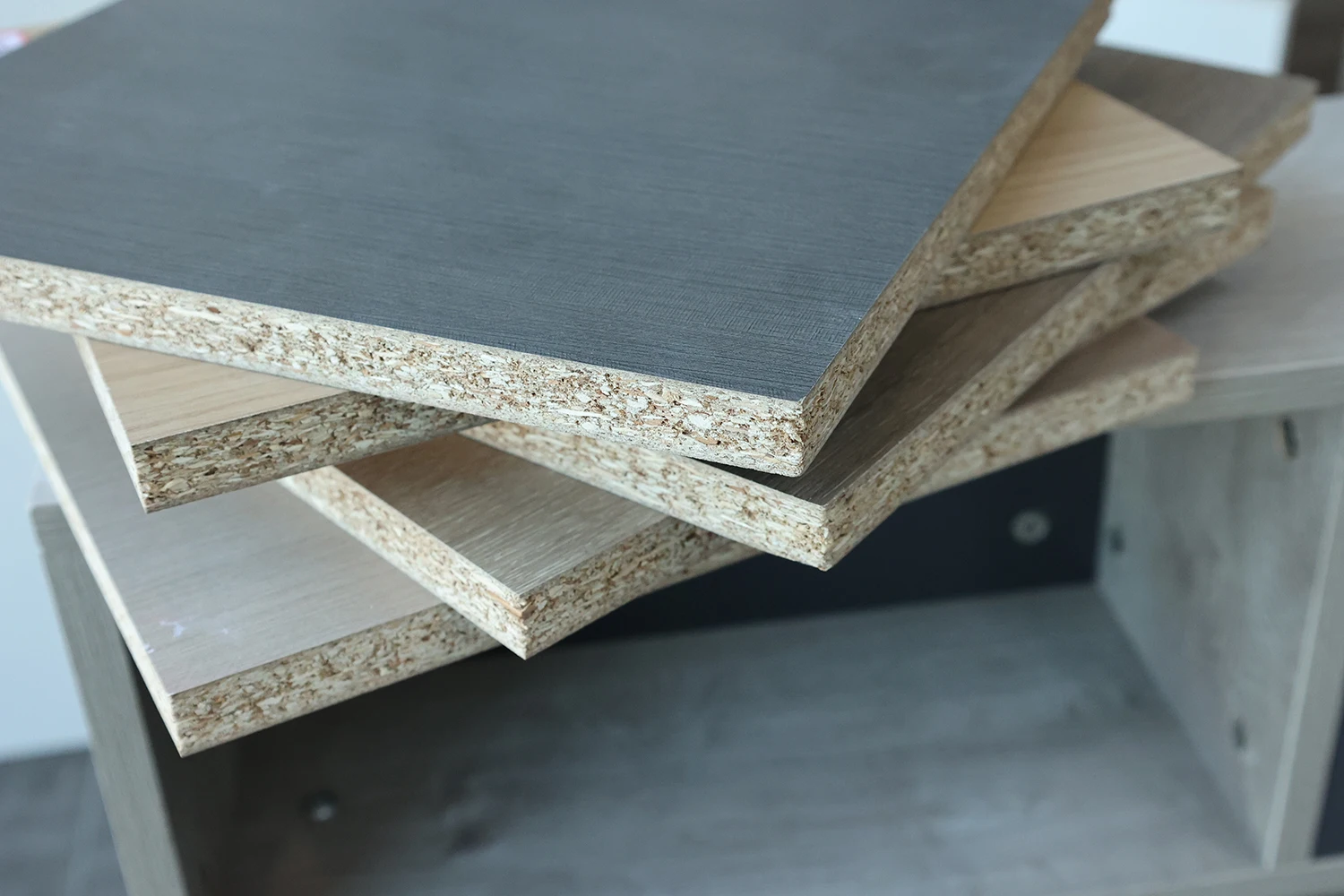 Hot Sale High Density Moisture Resistant Furniture Used Chipboard Cabinet Particle Board Melamine