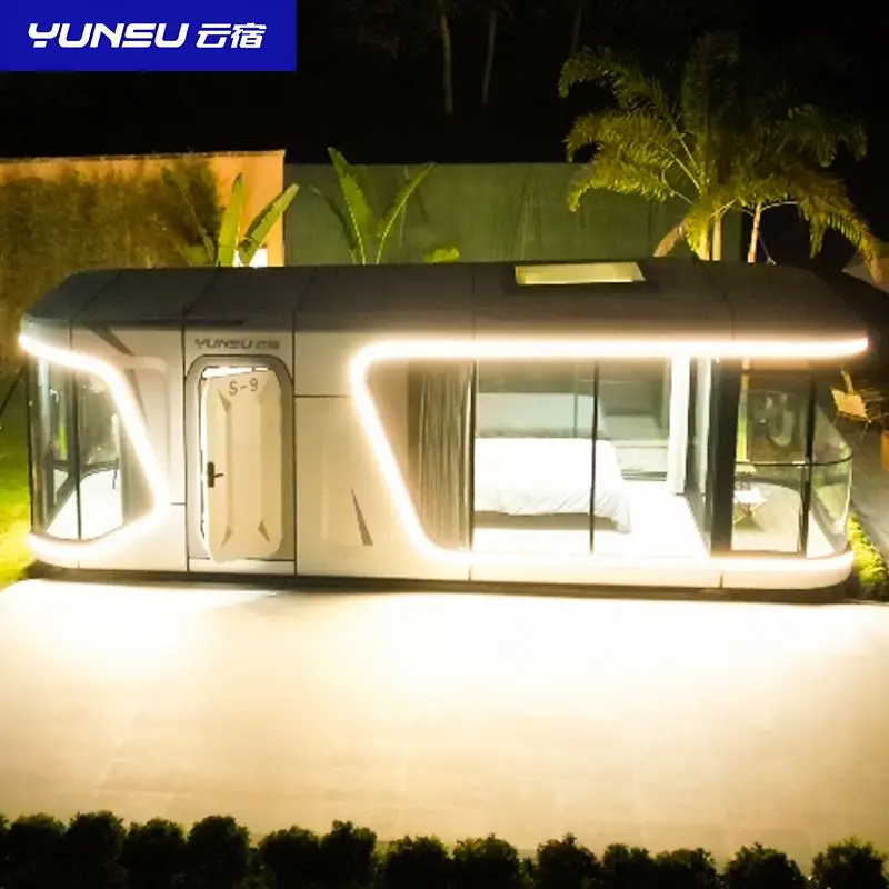 Prefab Steel Frame Houses Modern Luxury Custom Hotel Scenic Capsule Tiny House for Glamping Resort