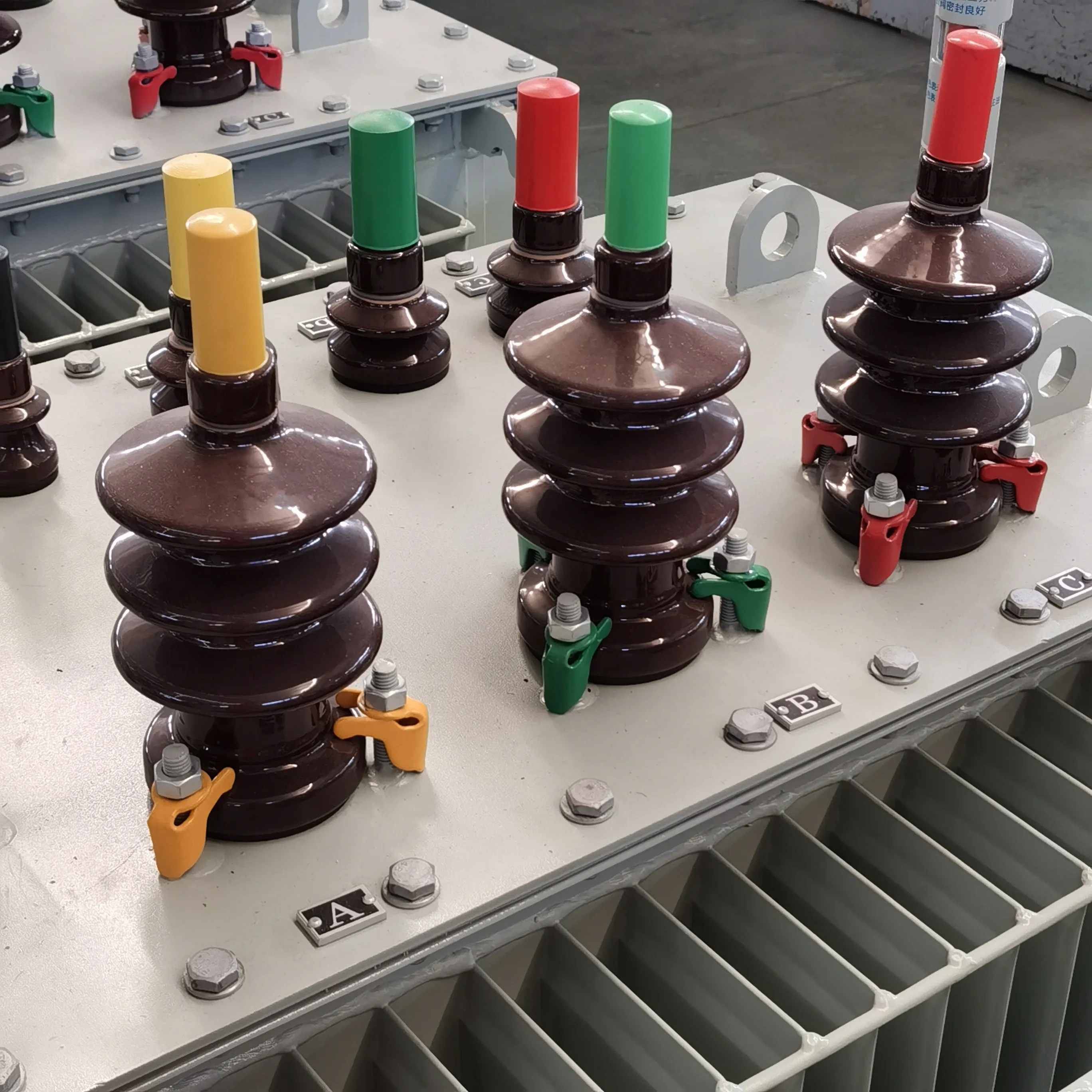 Трансформатор BushingBGL-10KV/50A фарфоровых втулка стандартного размера фарфоровые изоляторы керамический изолятор
