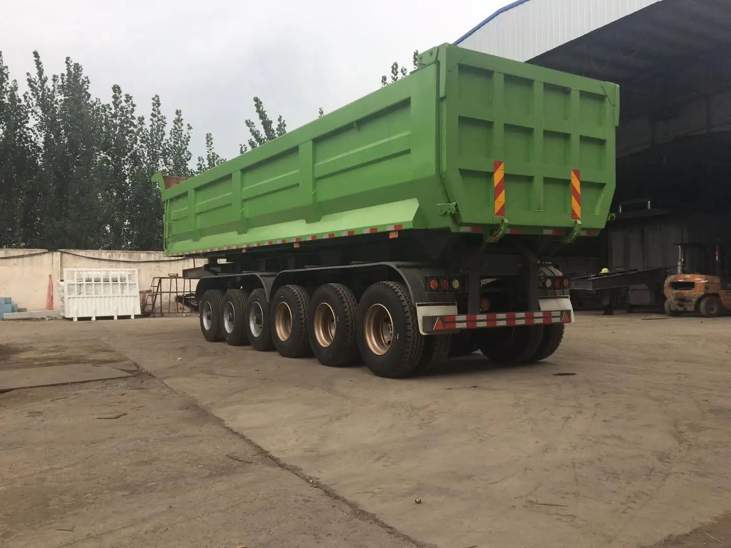 China low price high quality 6 axle 70 ton dump trailer tipper trailer price