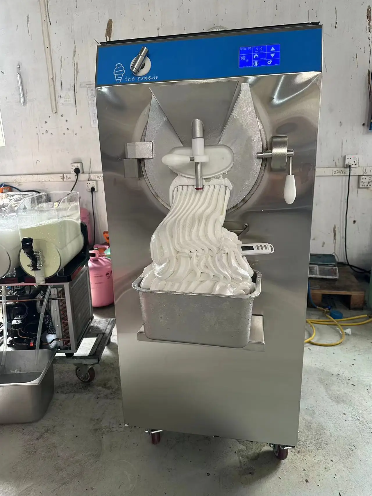 80L Cylinder China Supplier Professional Ice Cream Hard Ice Cream Maker Gelato Making Machine