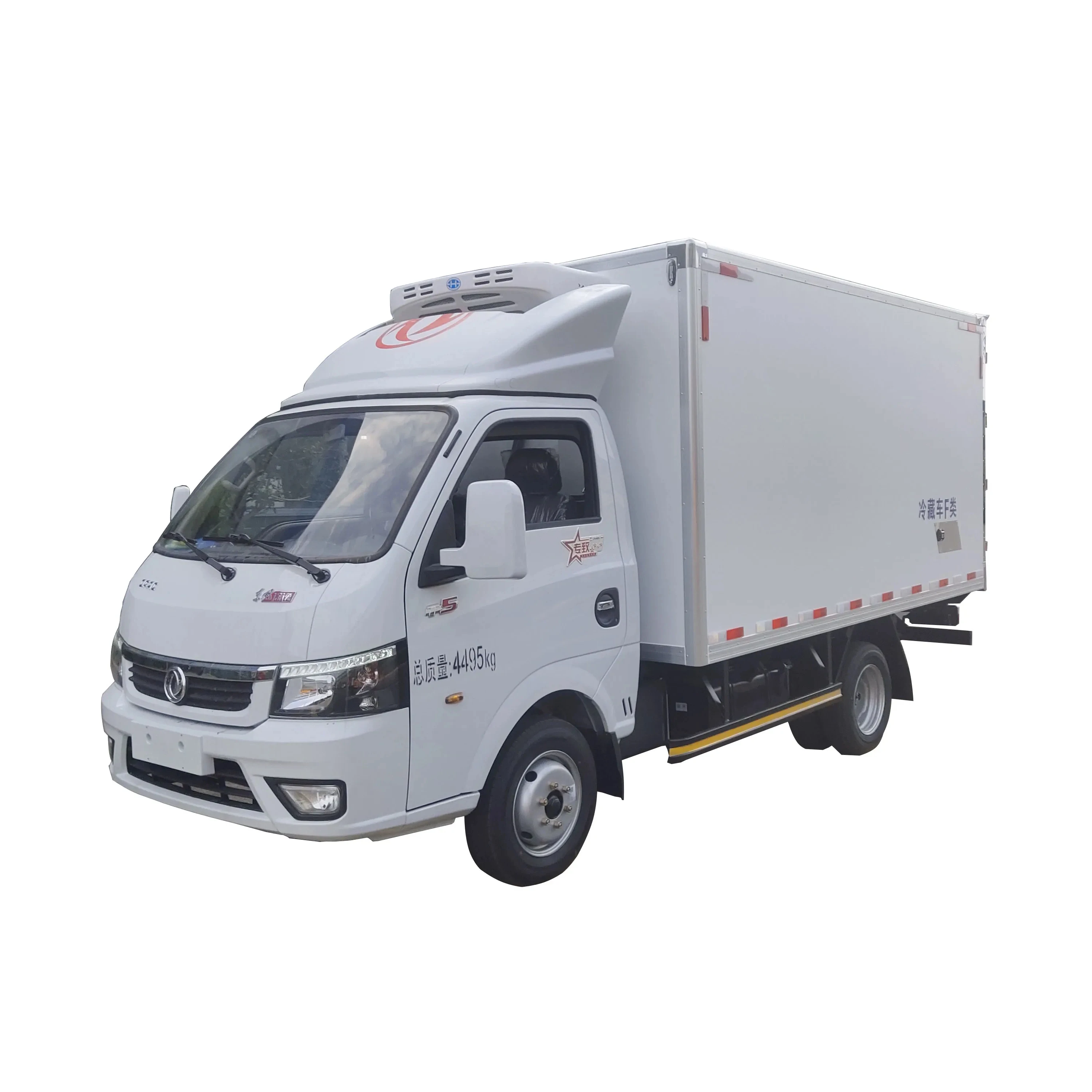 Made in China Dongfeng Tuyi diesel small refrigerated truck 4.5 tons small refrigerated truck