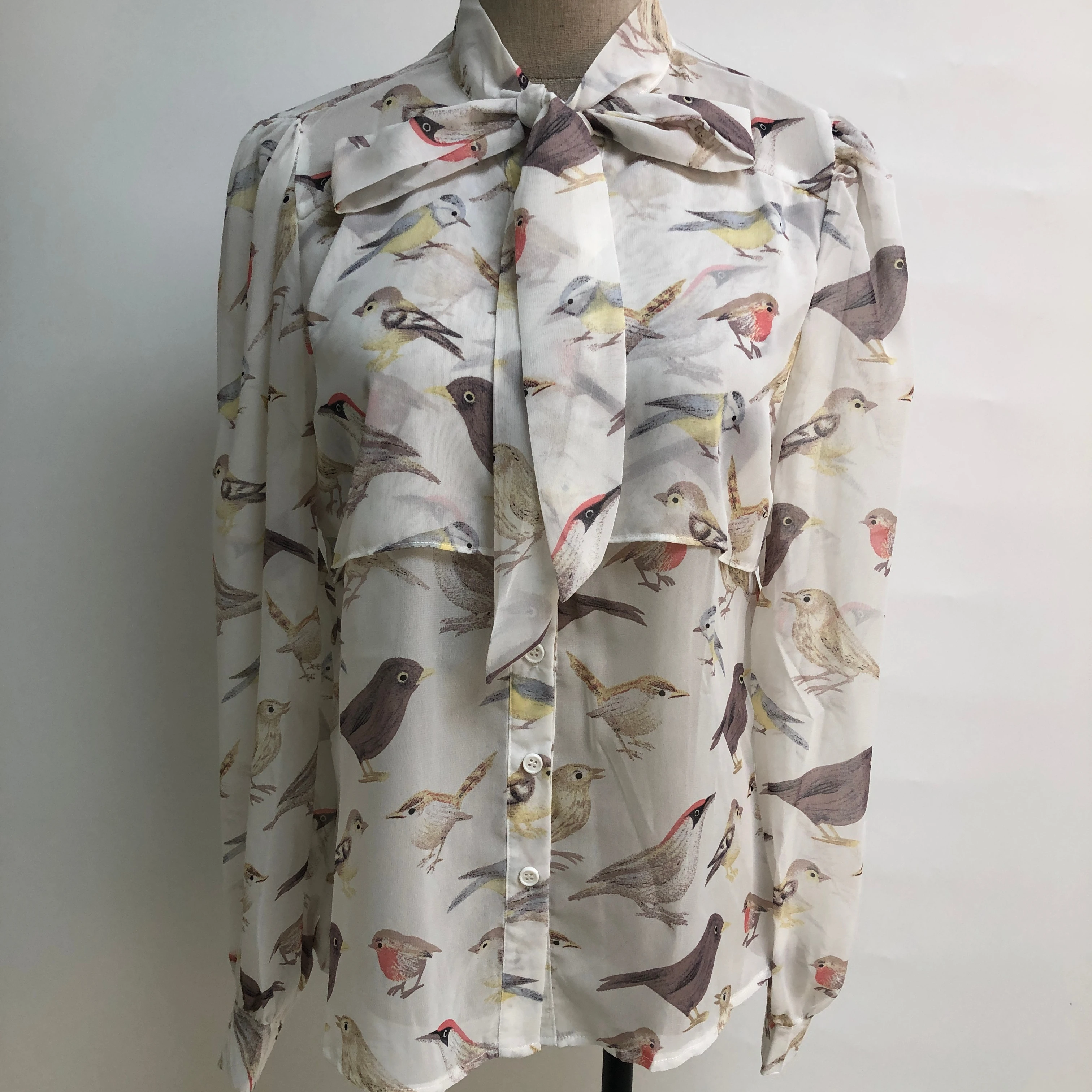 Модная Офисная Женская Тонкая блузка из шифона с принтом из сплава с завязкой и двойным расположением спереди и на груди