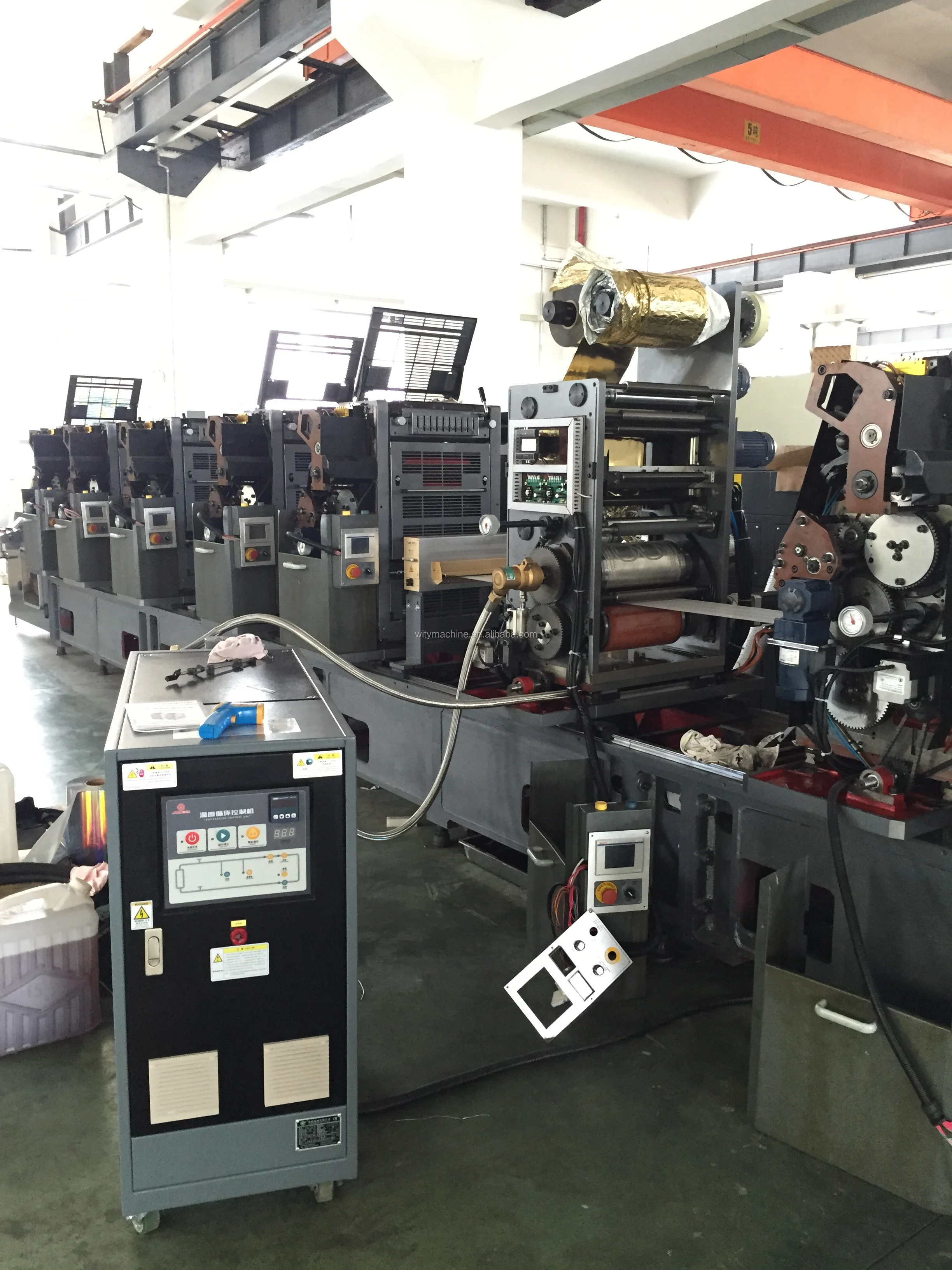 Intermittent Label Offset Printing Machine 4 5 6 8 10 Colors with Servo Control System