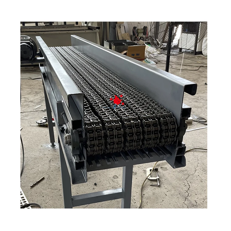 Factory straight hair Chain belt conveyor for conveying forged artifacts, can transport burned-red iron block