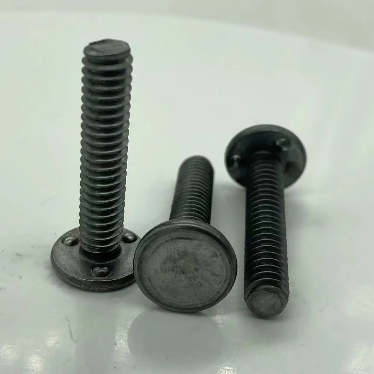 Lower bearing surface three point welding screws 1/4-20*1-1/4 Custom fasteners
