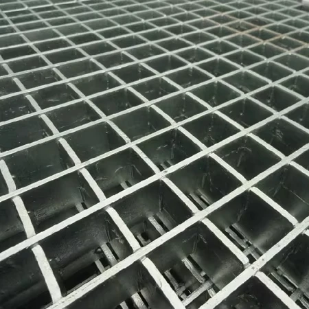 Factory Manufacturer Galvanized Galvanised Mild Pressed Locked Steel Grating Serrated Flat Bar Drain Cover
