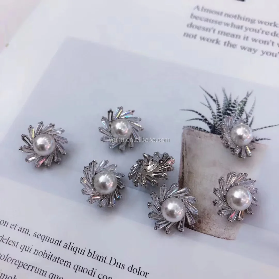 zicron metal star design with pearls sew on decorative button