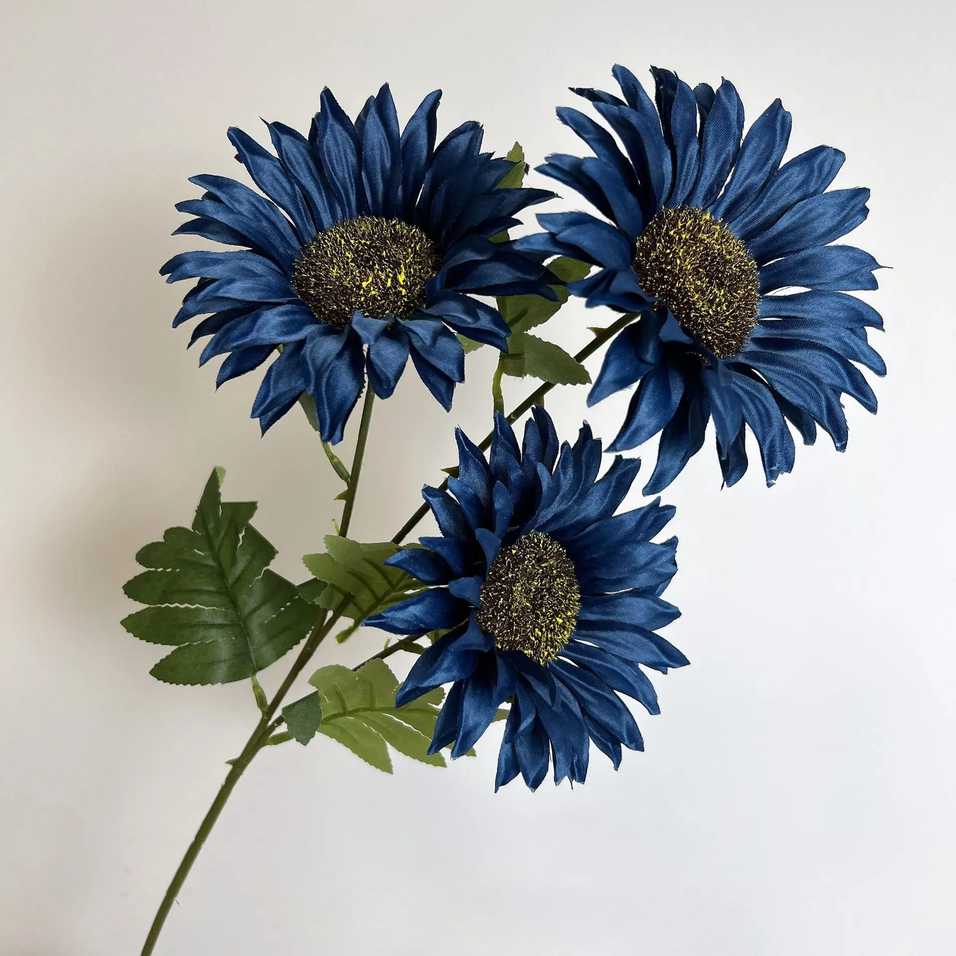 65CM High Quality Silk Large Sunflower for Wedding Decoration Vivid Colors 3 Heads Sunflower
