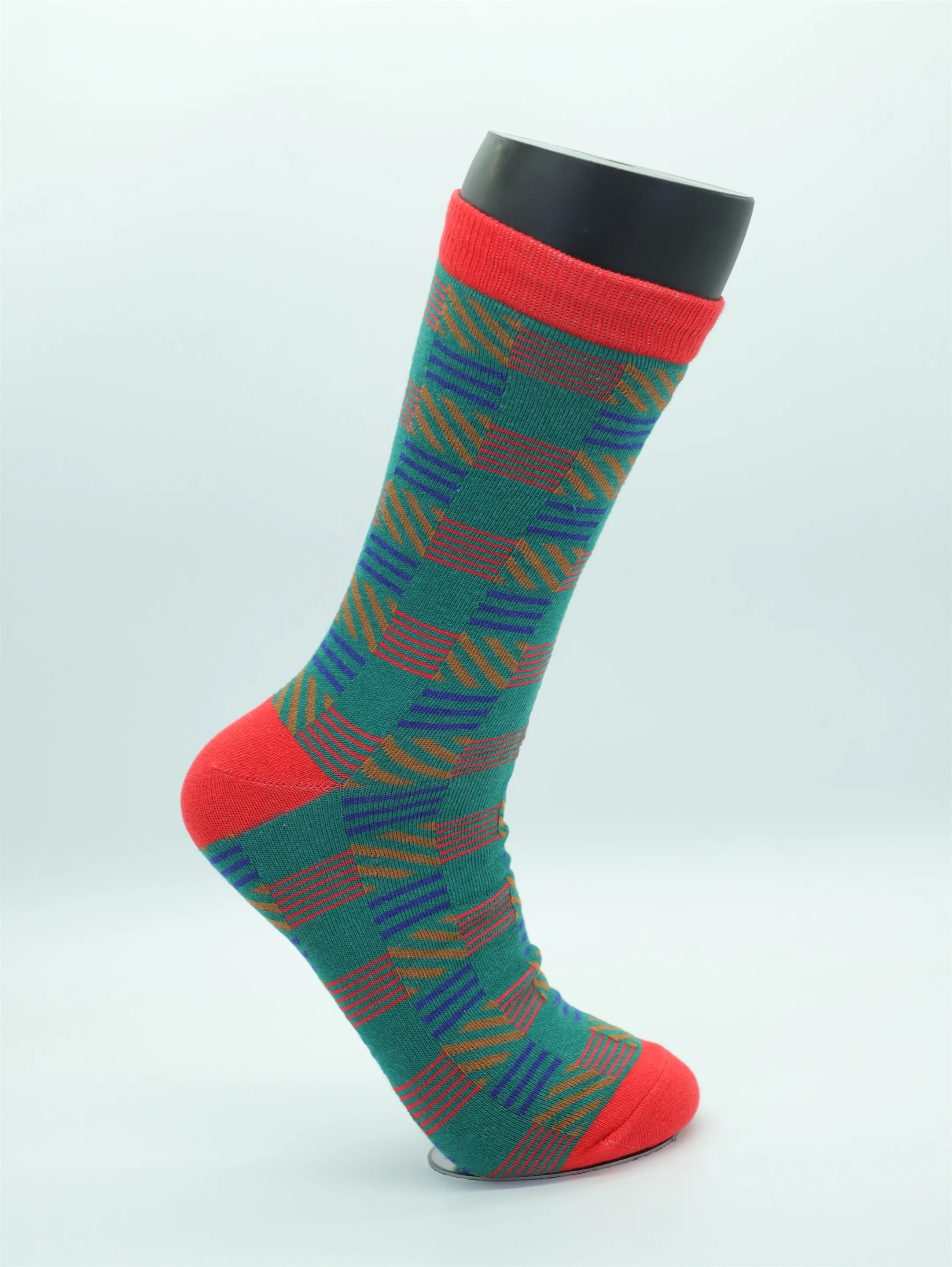 
Simple Cozy Shining Old-Fashioned School Knitted Plaid Socks for men and women. 