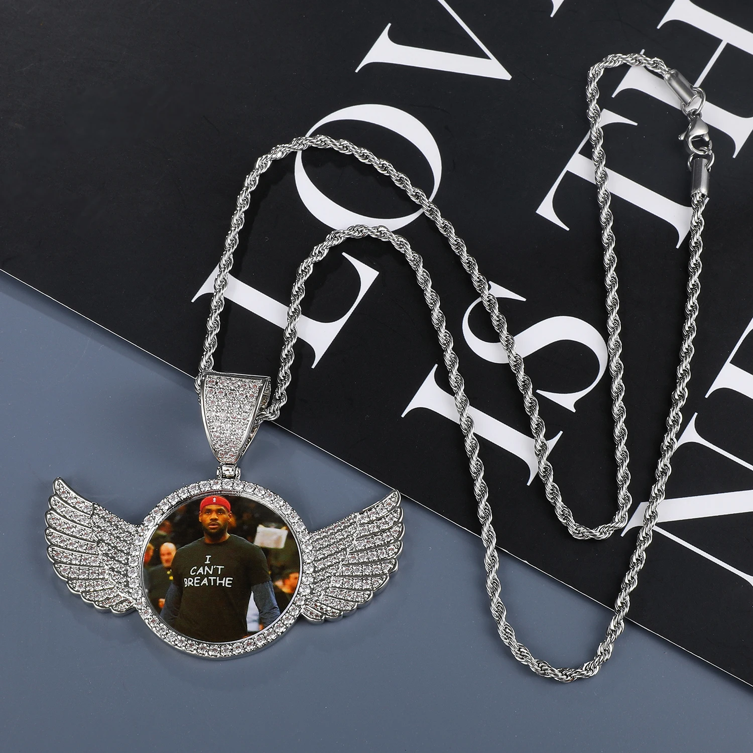 Copper inset zircon circle brand wings exchangeable photo pendant necklace