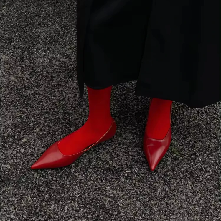 XINZI RAIN Summer Low Heel Shoes Pointy Toe Quality Real Leather Red Color Shallow Mouth Women Low Heels For Ladies