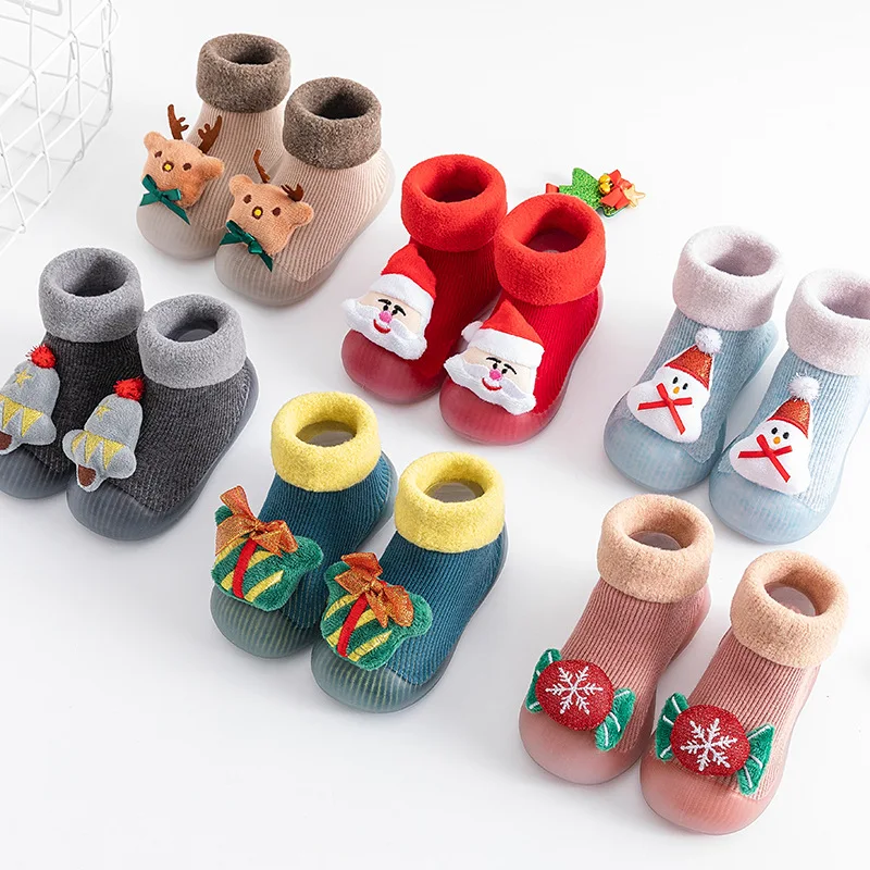 Wholesale Casual Winter Fashion Prewalk First Steps Baby Boy and Girl Non Slip Fur Knitted Christmas Infant Toddler Sock