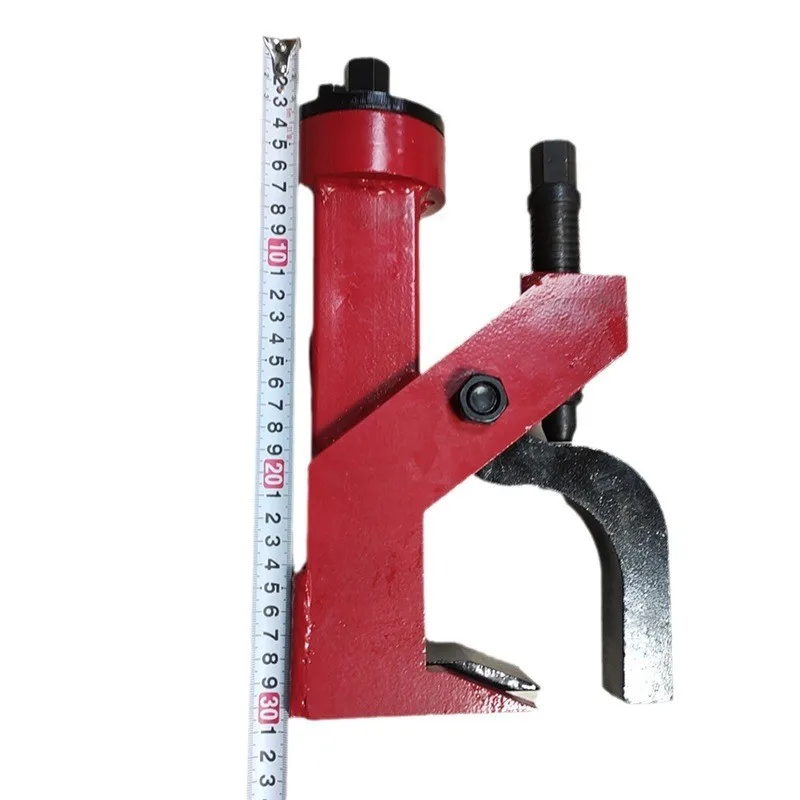 Portable pneumatic hydraulic tire stripper vacuum tire changer