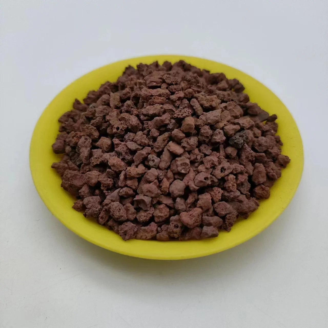 Large Red Volcanic Stone Supplier Factory Selling Volcanic Lava Rock Round Grinding Foot Stone Volcanic Rock Prices