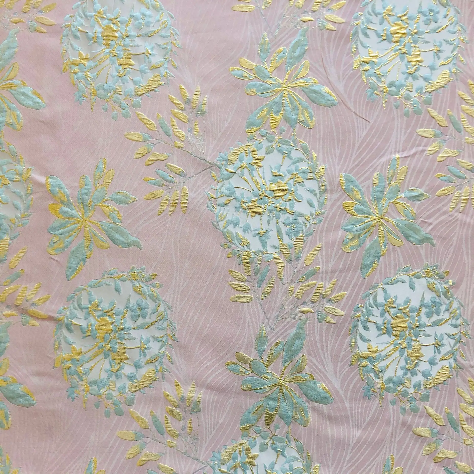 Online Store Best Selling Amazon Metallic Jacquard Woven Fabric For Suit Skirt