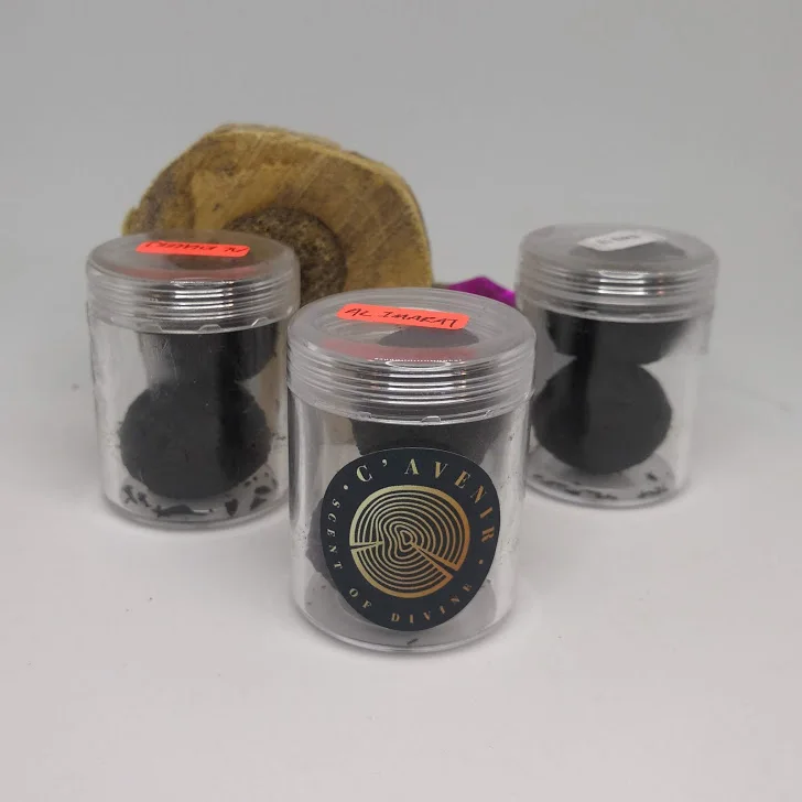 #StayHome in a Calm & Relaxing Enviroment with Long Lasting Oud Bakhoor smell Up to 3days in a closed area