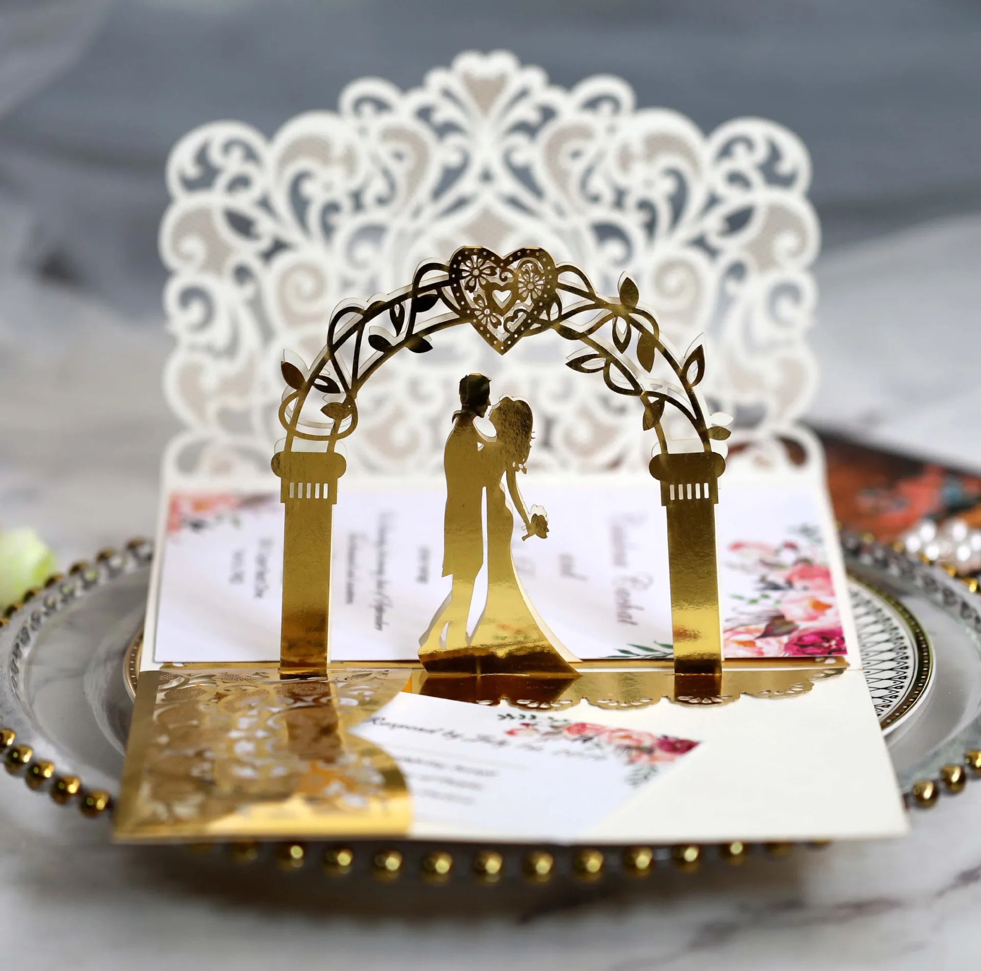 Wedding Supplies Custom  Pop Up Luxury 3D Three-Dimensional Laser Cut Wedding Invitation Card with Blank Printable Papers