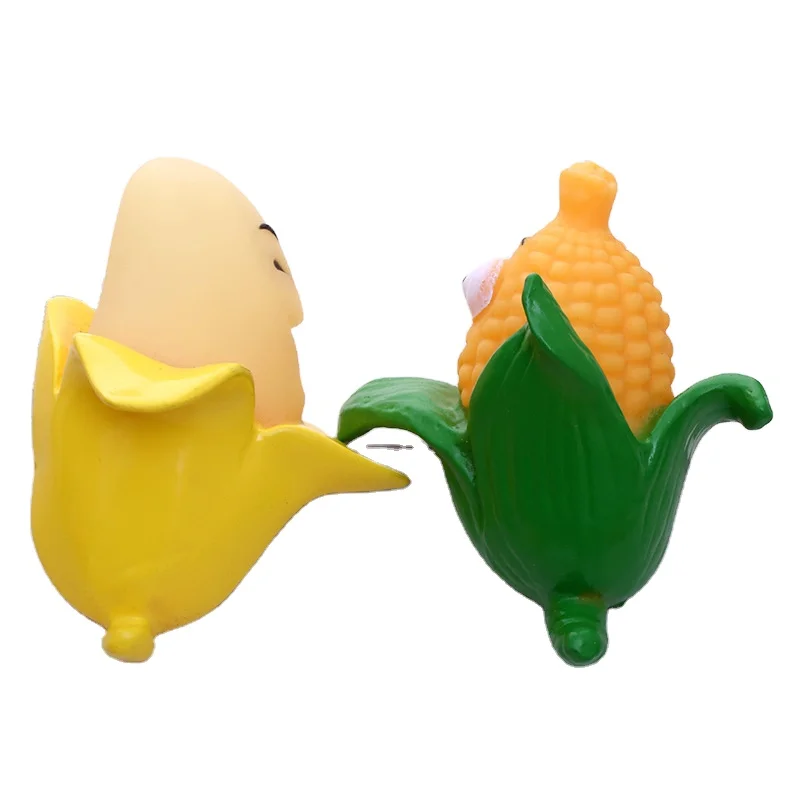 Hot Selling Wholesale Price Vegetable Shape Chew Toy Durable Safety Latex Squeak Toy Interactive Indoor Training Tools Funny Toy