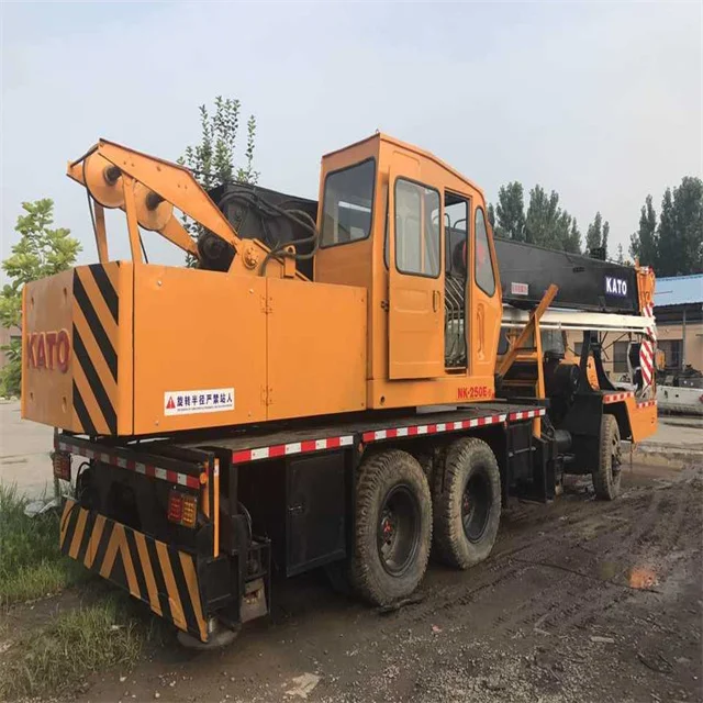 Подержанный гидравлический колесный кран KATO NK250E 25-тонный класс дешевая цена хорошее состояние сделано в Китае с полными сертификатами