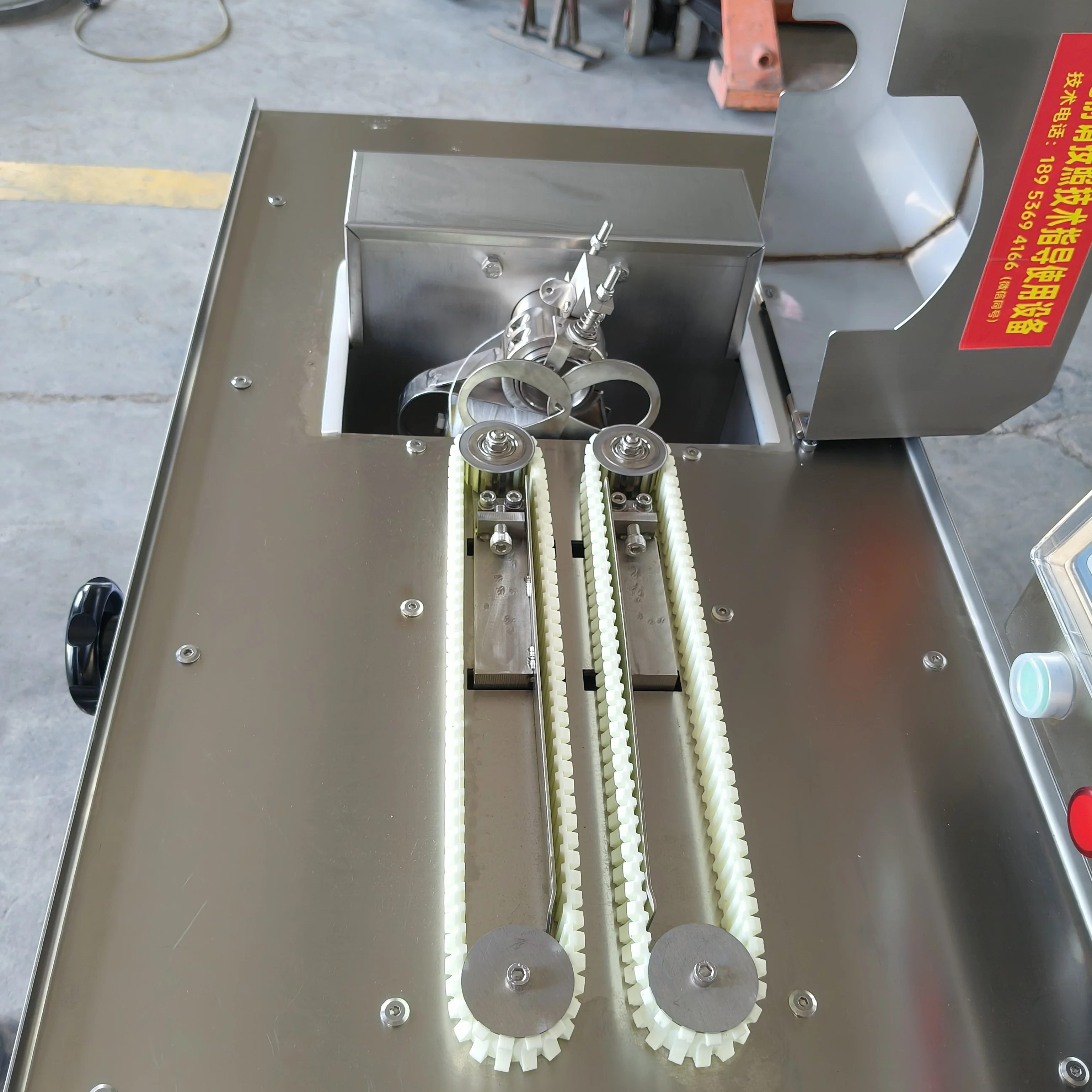 Industrial Automatic Sausage Link Twister Cutter Tie Twist Knot Linker Chorizo Tying Machine With Linker