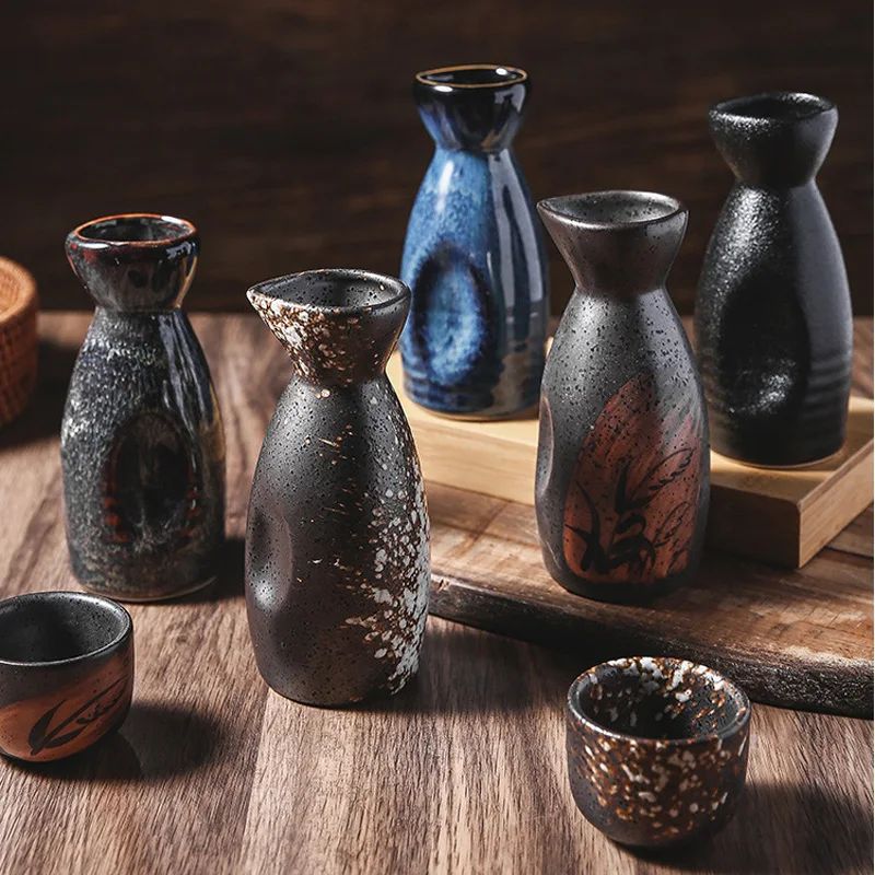 Japanese-Style Mini Wine Flask Set Modern Izakaya Wine Glass  Portable Ceramic Wine Bottle Splitter 50ml Drinking Glass
