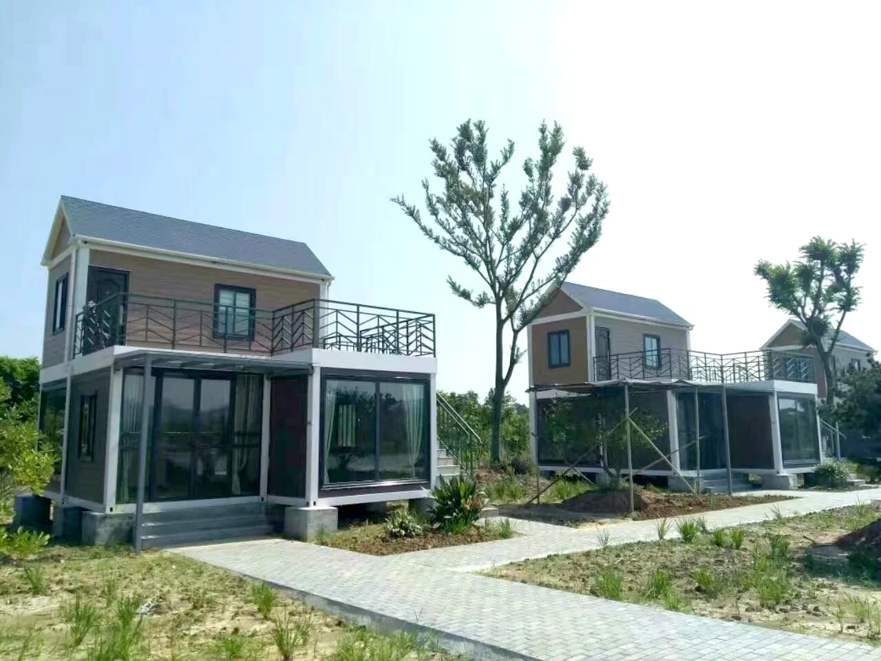 finished 5 mini bedroom luxury container house