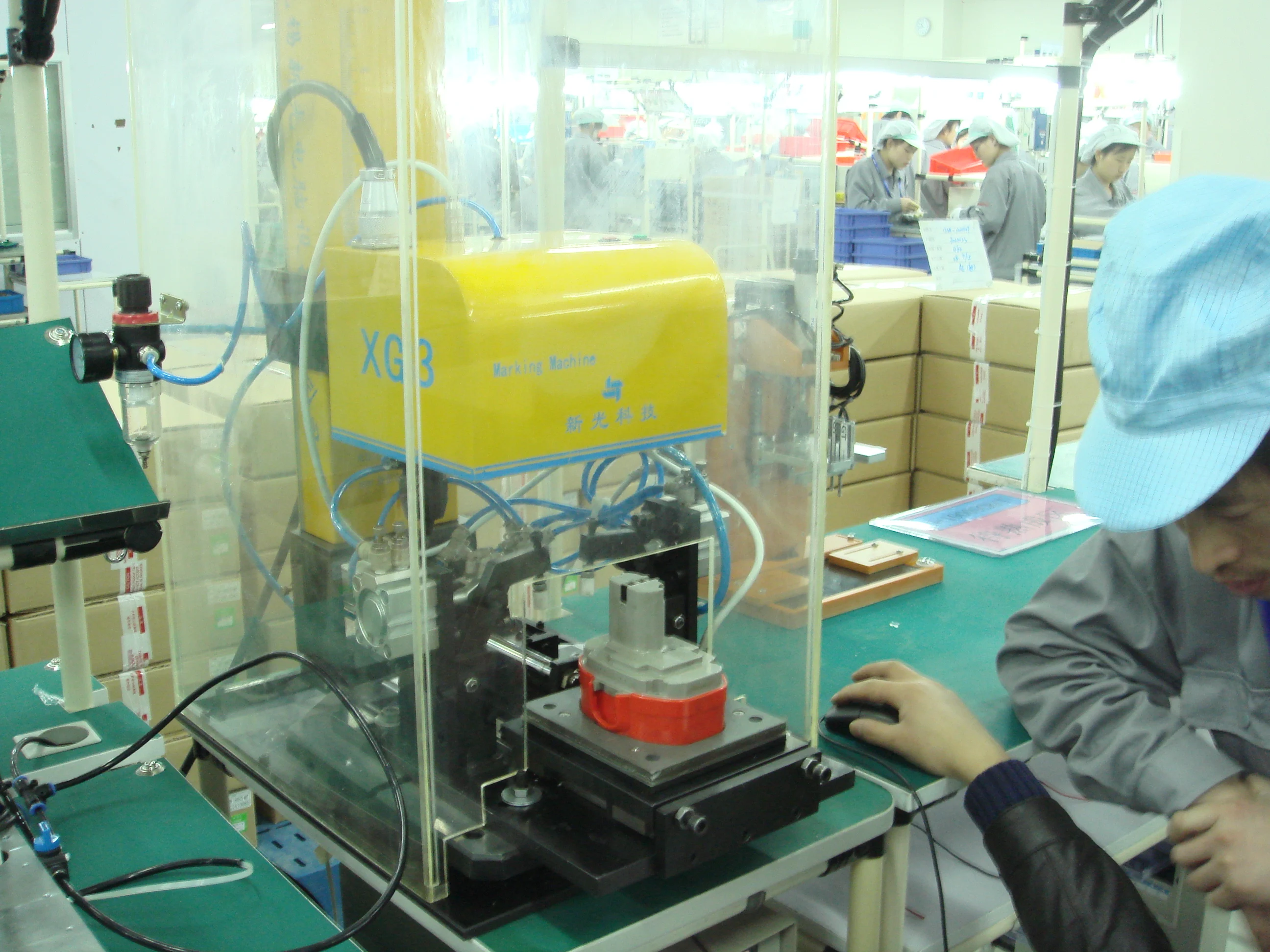 XG metal engraving and pneumatic punching machine