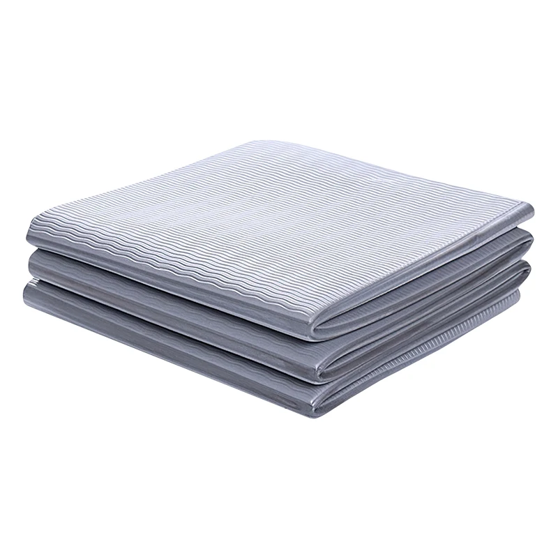 Non-slip and non-shift eco friendly outdoor portable TPE folding yoga mat