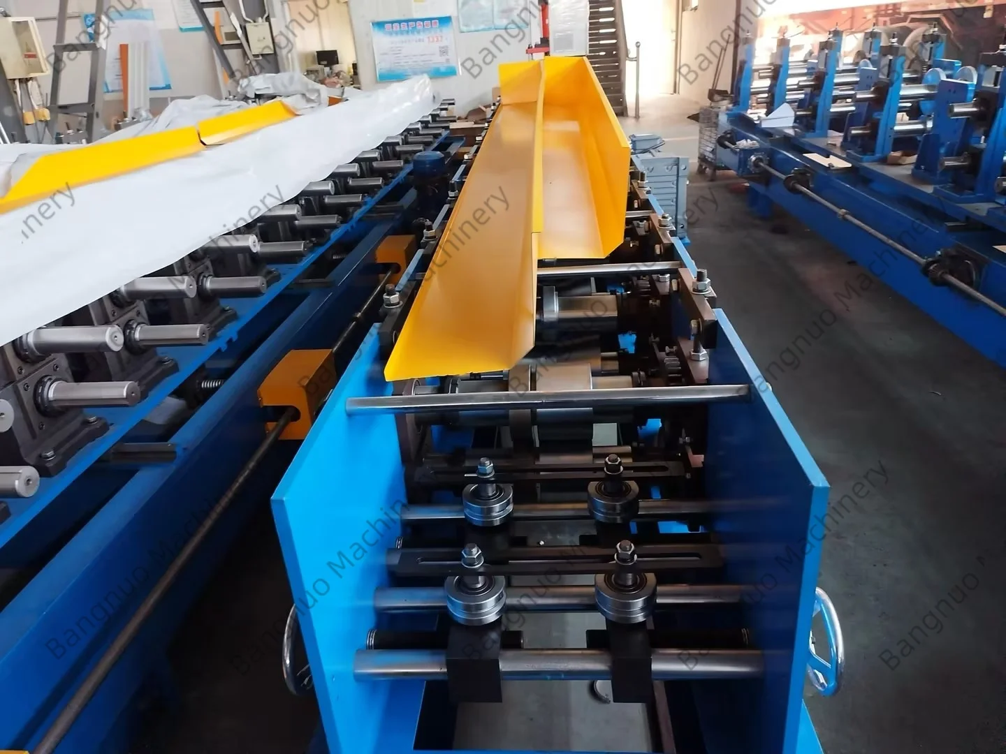 High Quality U Purlin Roll Forming Machine Customized U Channel Cold Forming Machine With Logo