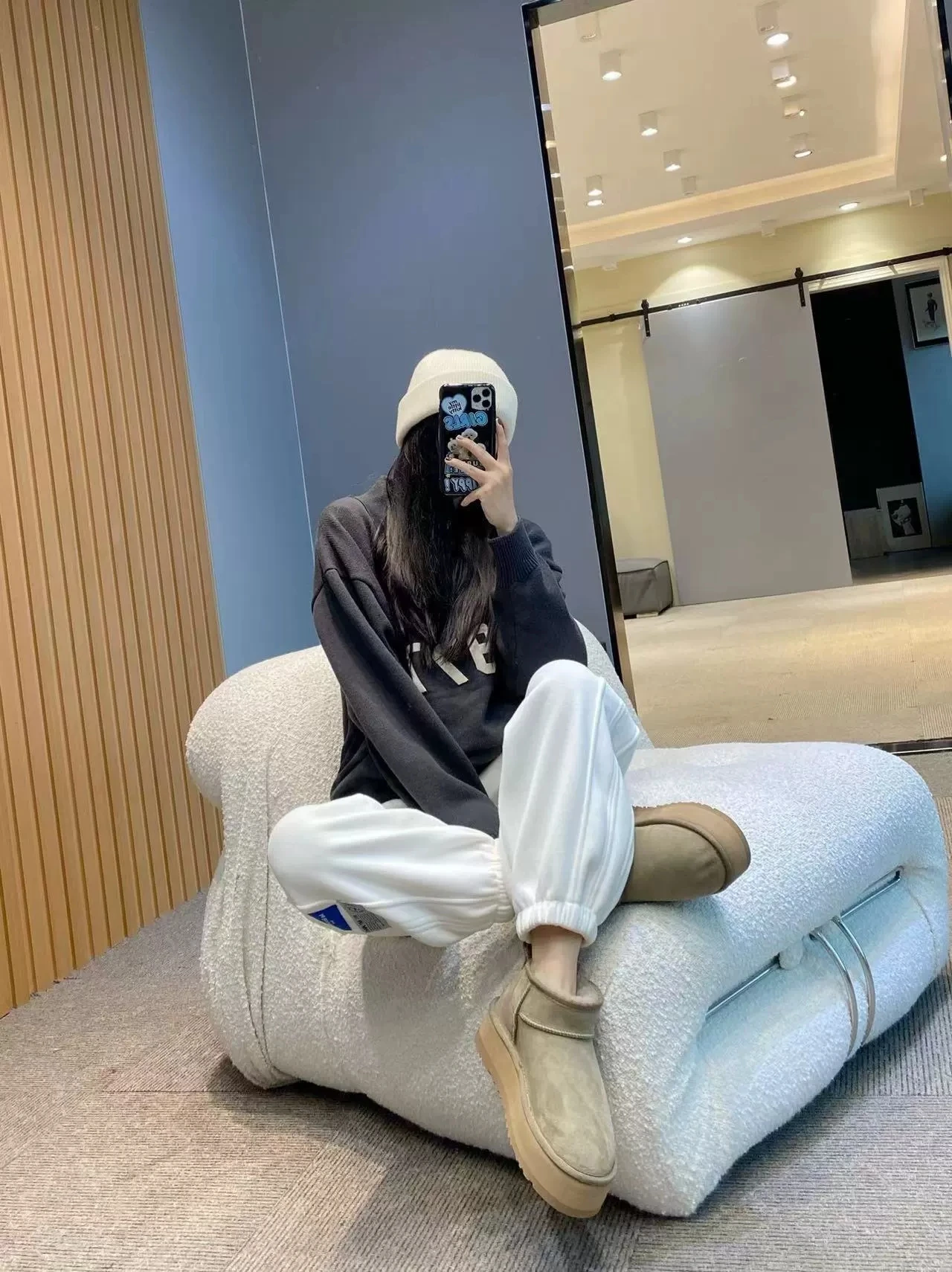 Top Quality Fashion Style Comfortable Ankle Boots Women Leather Fur SnowBoots Snow Boots Winter Luxury Designer