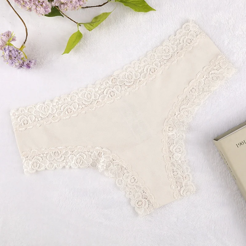 Intiflower LH006 Ladies Adults Sexy Tanga Brazilian New Style Three Colors Available Women Undies Women Underpants