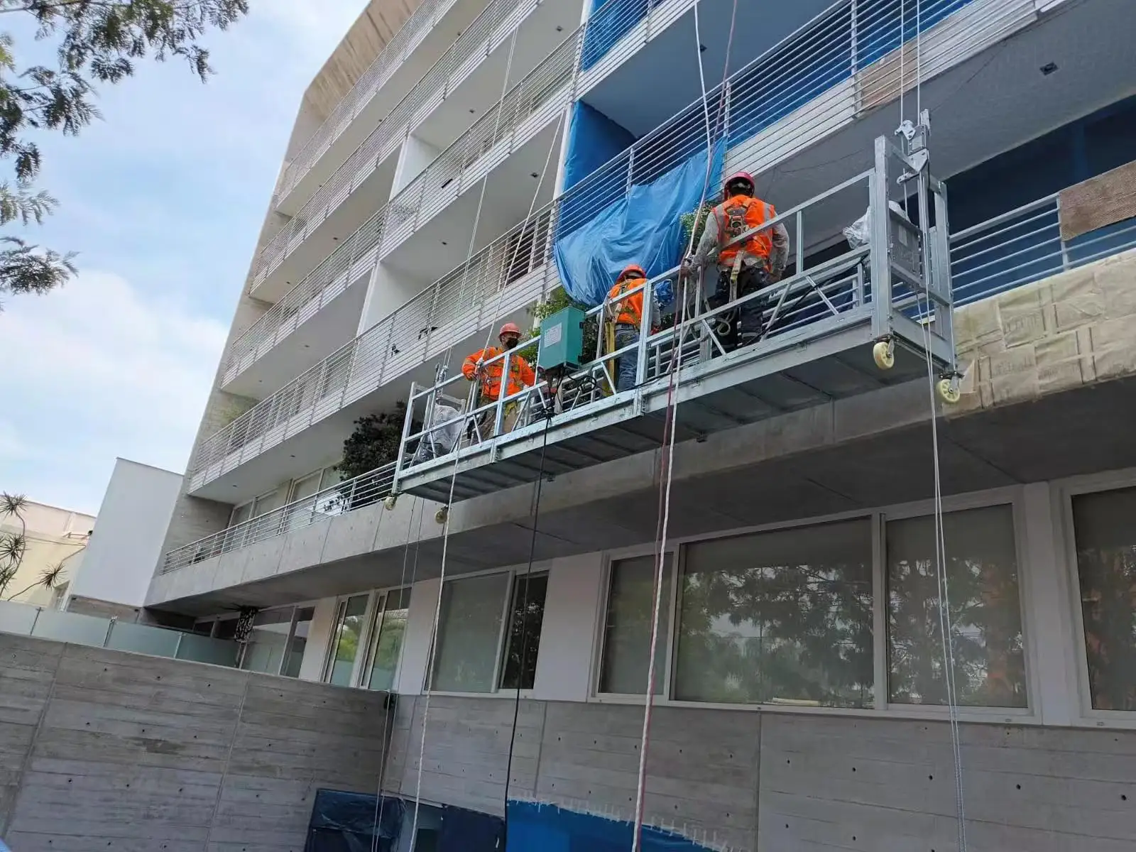2024 new design zlp630 zlp800 aluminum gondola window cleaning suspended work platform