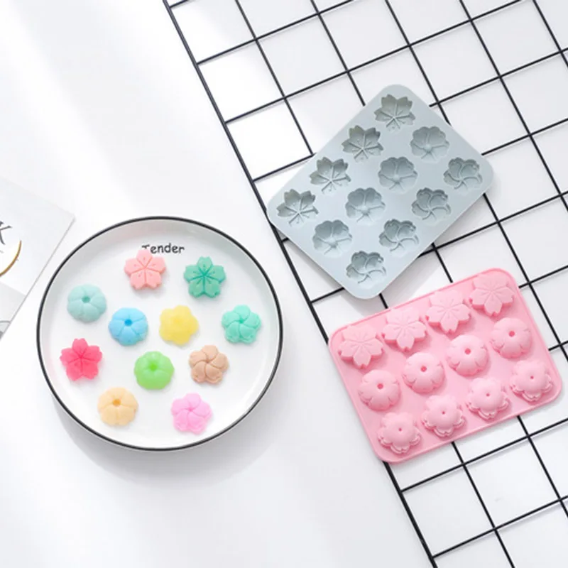 2023 Hot Sale Newly Arrived Healthy Material Good Quality Dog Claw Silicone Cookie Molds