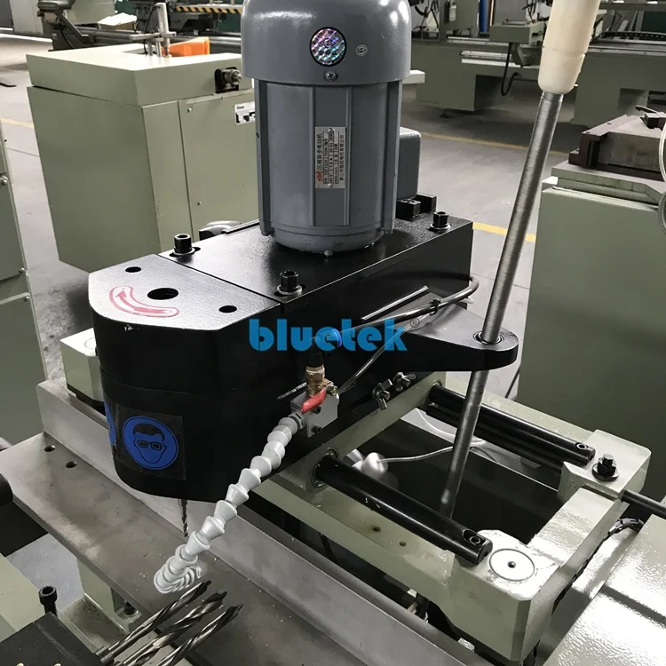 SSKC02-100 Competitive Price Multi functional UPVC Door Window Copy Router Making Machine