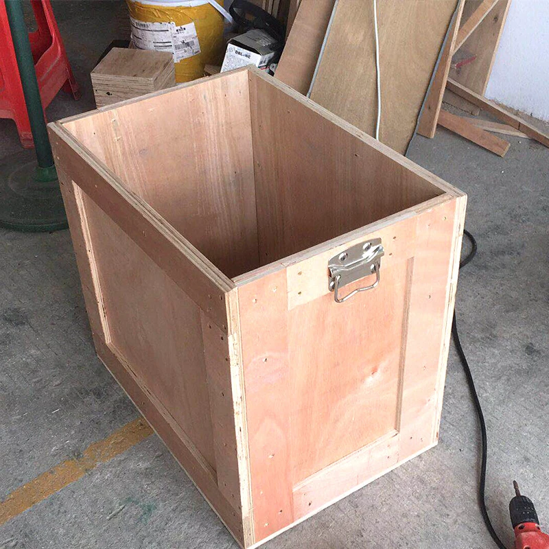 Best Selling wood crate storage box With Wheels Outlet Stackable wooden crate with lid OEM Size