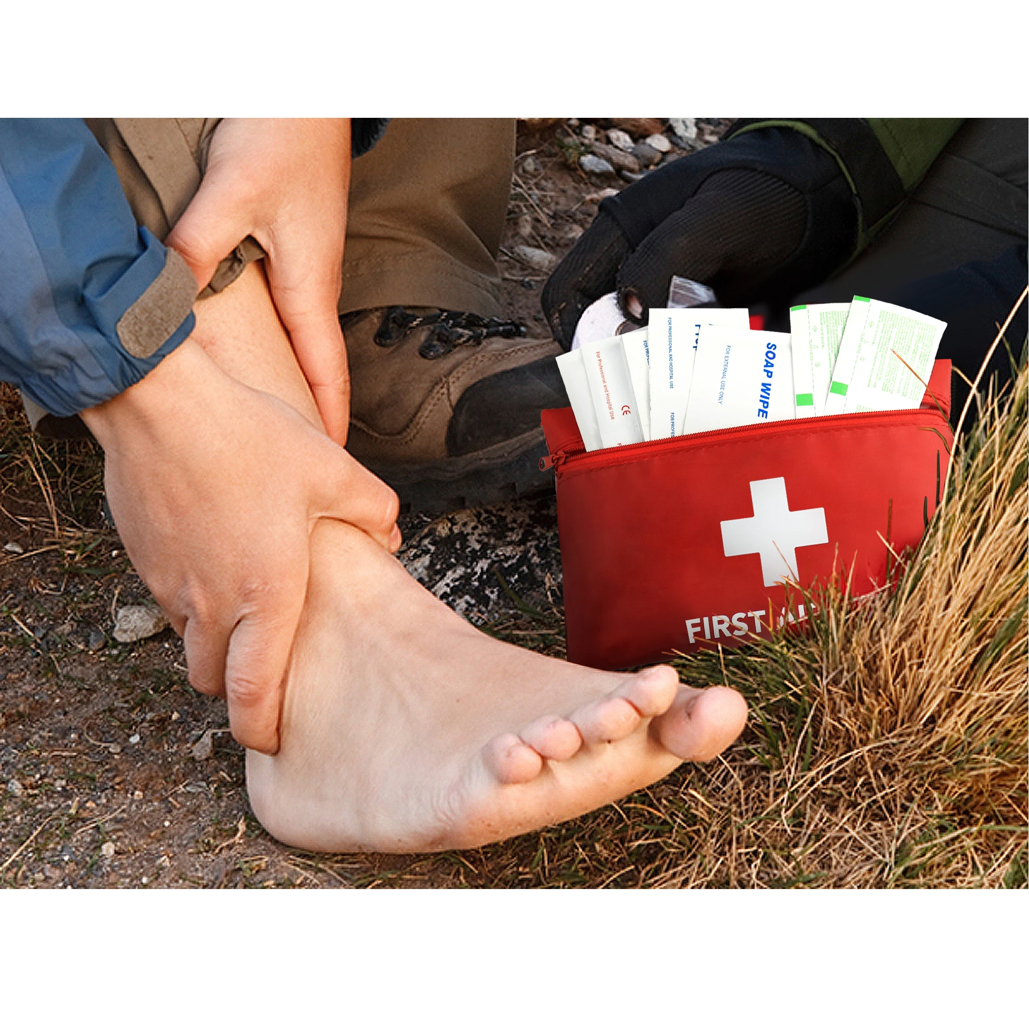 Amazon Top Seller CE Certification Waterproof Household Boat Pocket Burn First Aid Kits Bag Child Supplies For Gift In China