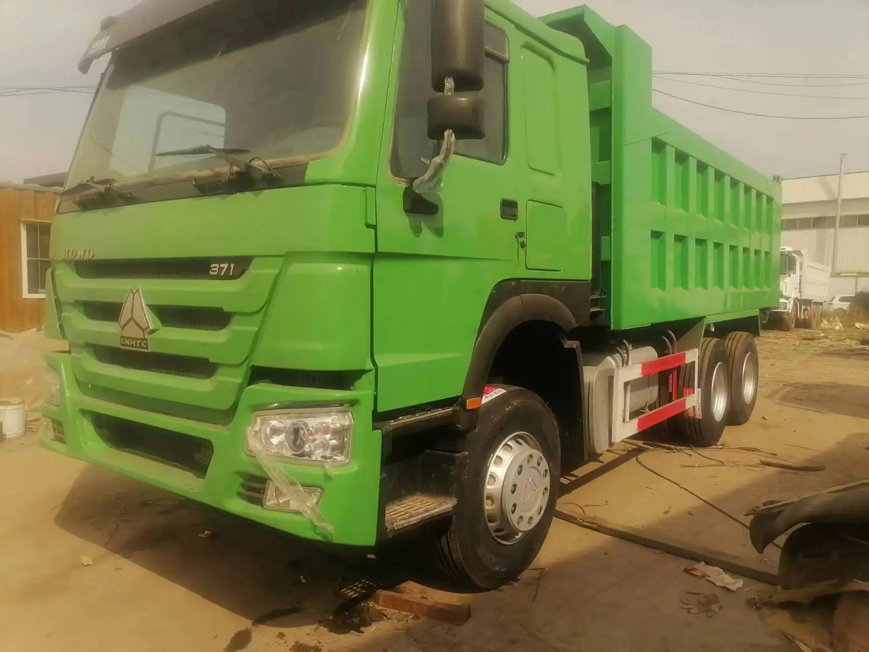 Высококачественный самосвал Sinotruk HOWO 6*4 б/у новый грузовик 10 шин